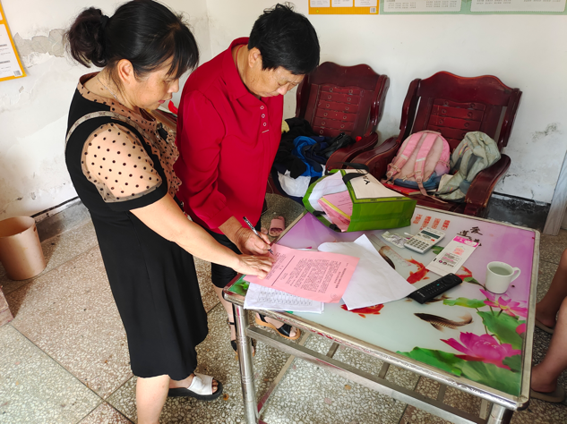 谷洲镇中心完小2022年暑期防溺水“千师访万户”走访活动