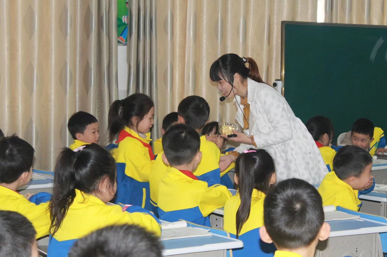 让每一片“花瓣”散发爱的芬芳