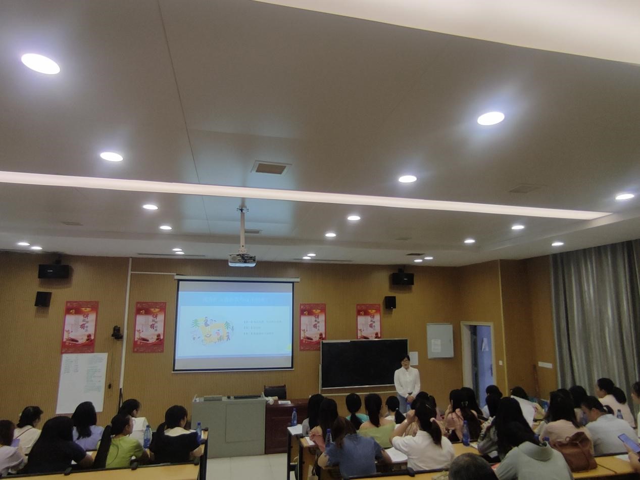 邵阳县举行小学语文骨干教师集中培训活动