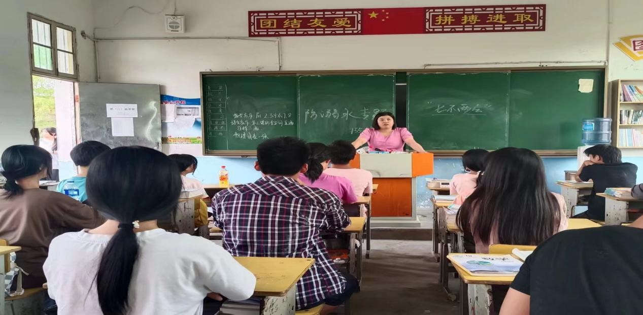 河伯乡初级中学开展中秋假期防溺水安全教育课