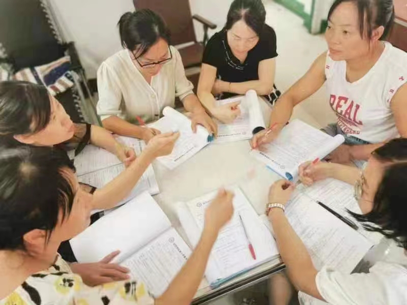 “集体备课聚智慧   双减教研促成长”  ——记武冈市红星小学数学教研组2022年下学期第一次集体备课交流研讨活动