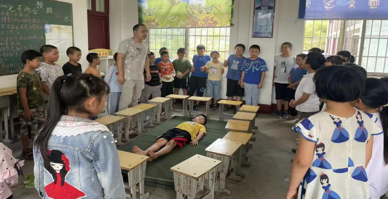 珍爱生命 预防溺水  ——新宁县高桥镇长坪小学开展防溺水宣传教育活动