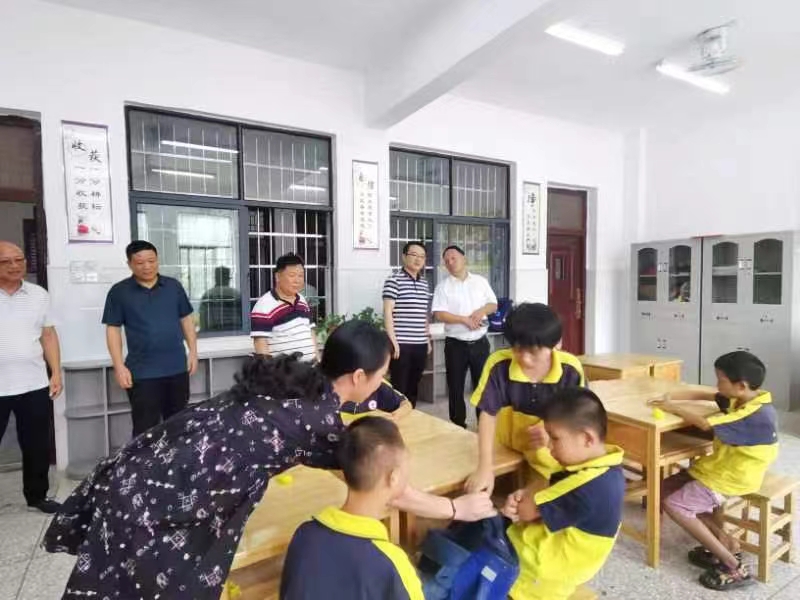 倾心倾力助特教，定点帮扶见实效  ——张哲常委调研邵阳县特殊教育学校