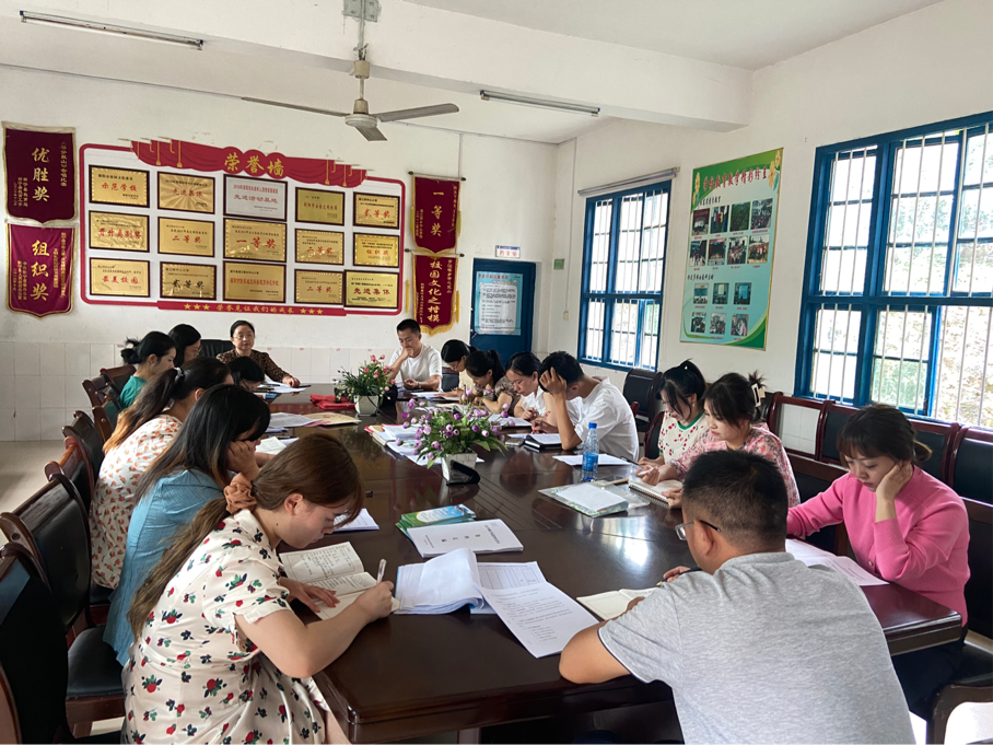 新宁县清江桥乡中心小学开展新课标研学活动