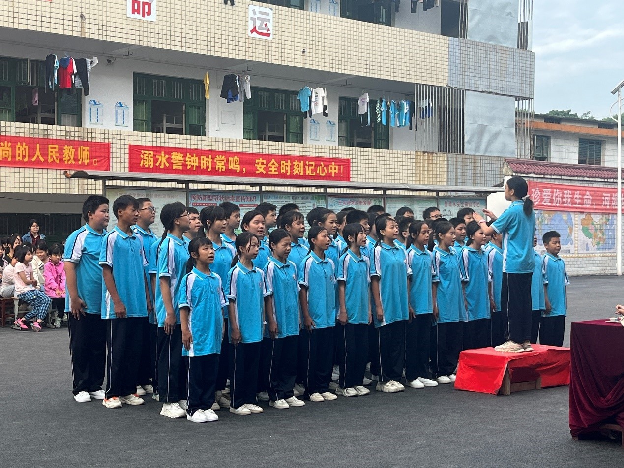 新起点 新征程 ------洞口管竹中学举行新生入学教育成果展示活动