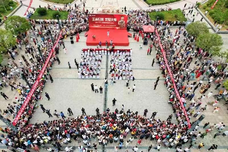 王者归来，荣耀夫夷