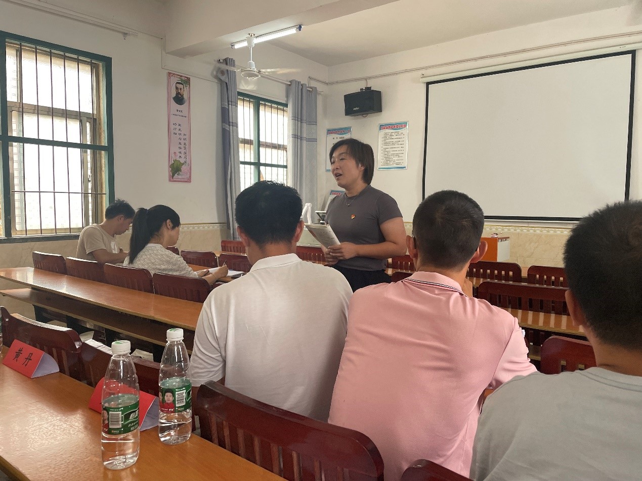 风好正是扬帆时,不待扬鞭自奋蹄