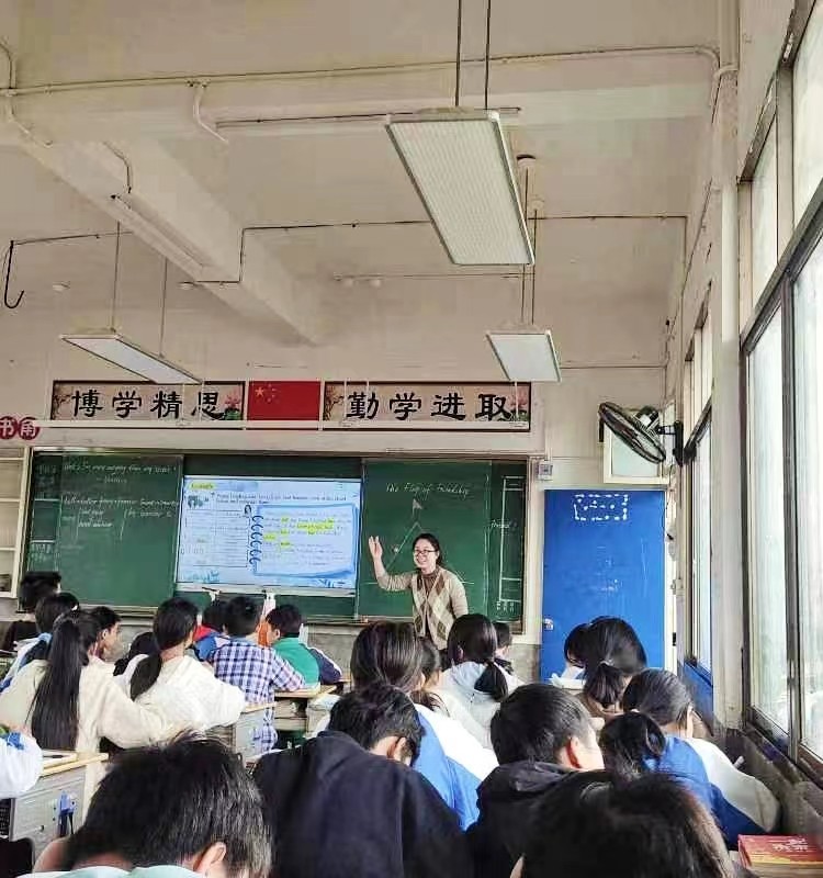 邵阳县蔡桥乡中学举行英语科教学竞赛暨2022年第四期教本研修