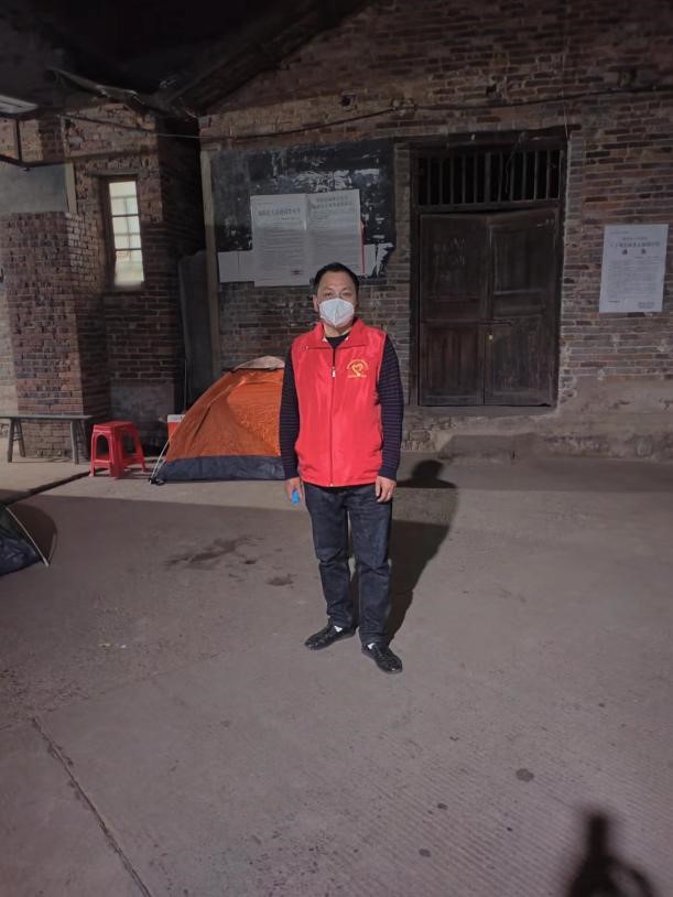 记霞塘云的校长们在抗疫一线