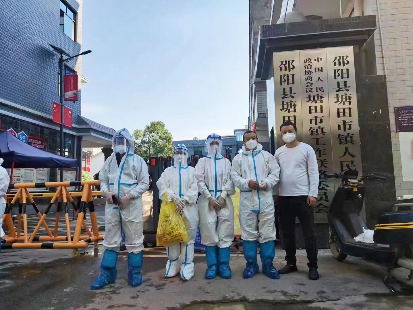 战疫情——塘田市镇中心学校 积极开展疫情防控志愿服务