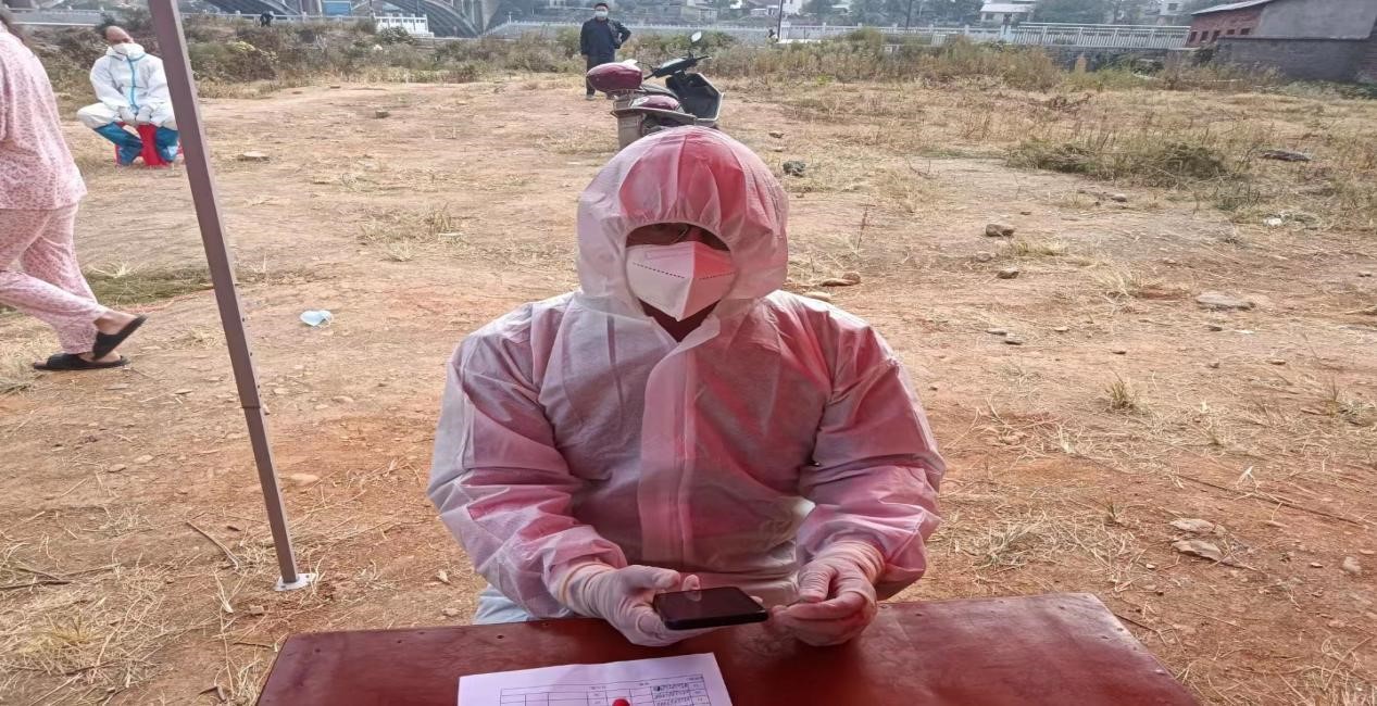 金称市镇中学：校内疫情防疫卫生常抓 校外倾情相助志愿服务