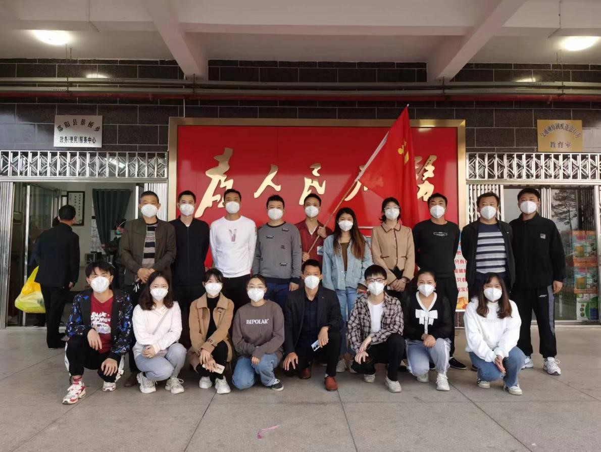 并肩战疫 、志愿同行--蔡桥乡小学联合支部志愿者  助力防疫攻坚战纪实