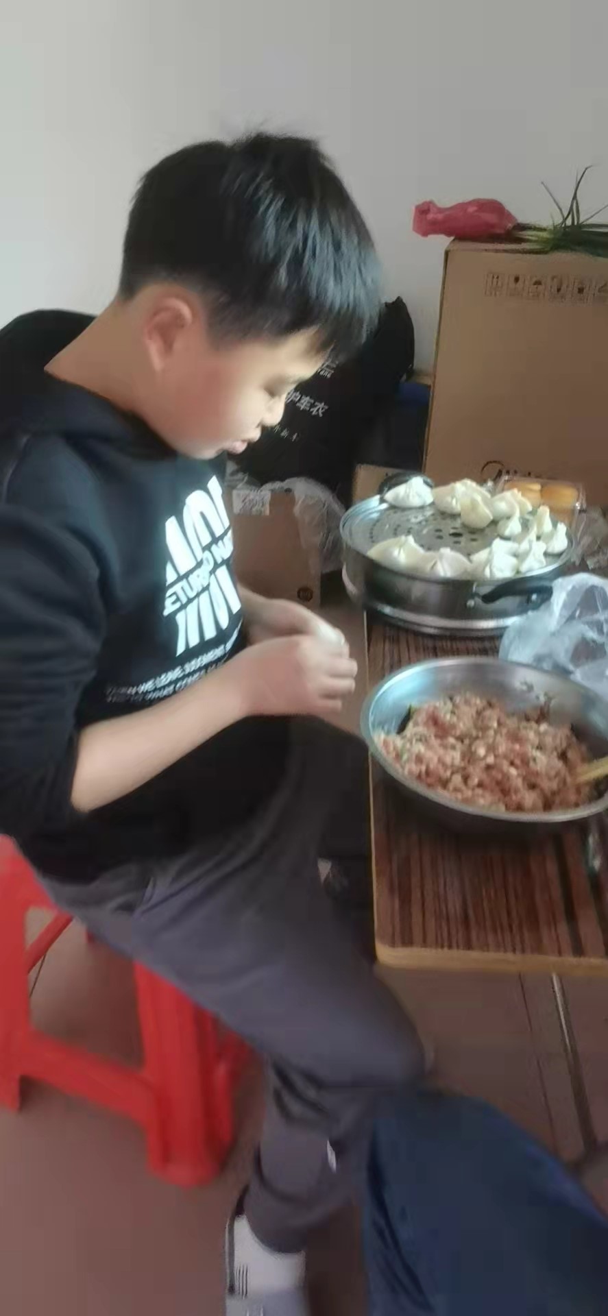 疫情不疫勤，劳动创造美