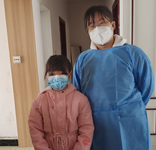 开展留守儿童心理咨询工作和防疫宣传工作