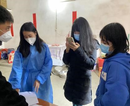 邵阳县蔡桥乡中学抗疫期间开展家访暨心理疏导活动