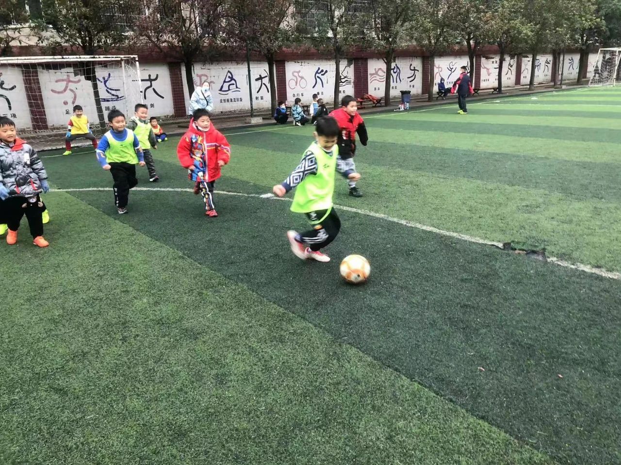 邵东四小“四有”杯班级足球赛第14日战报‖189班以不败战绩强势夺冠！