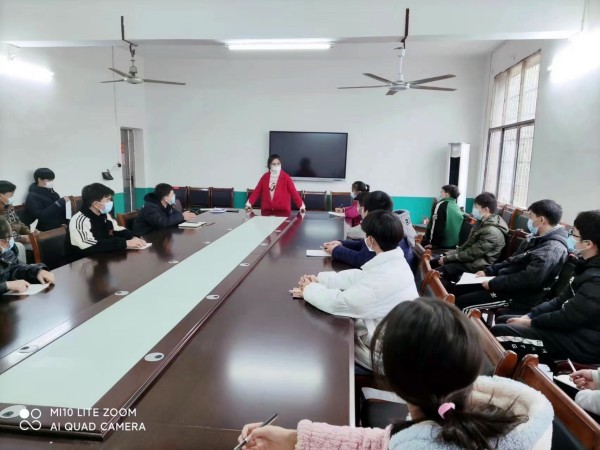 邵阳县塘渡口镇玉田初级中学开展共青团员学习“二十大精神，永远跟党走”主题教育活动