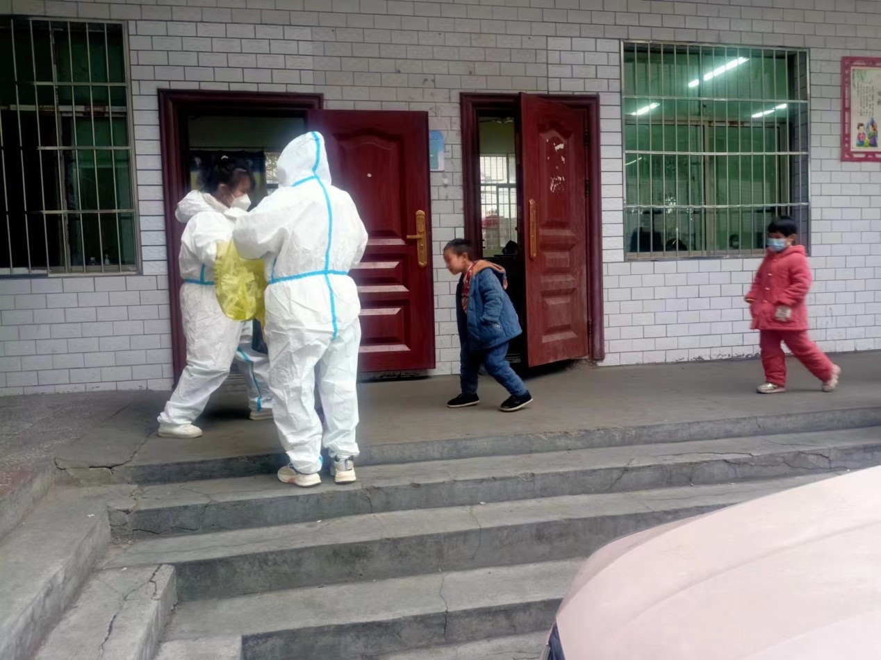 抗“疫”线上，无悔坚守