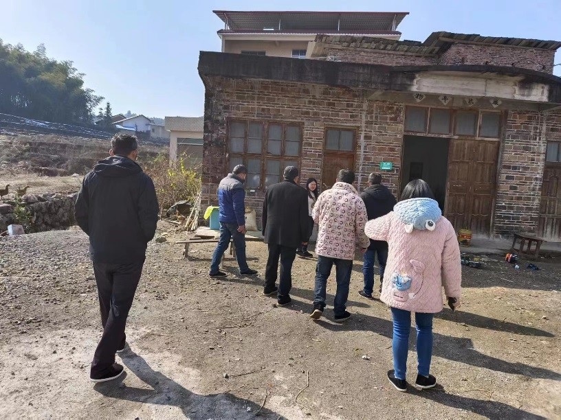 点滴之水成海洋，颗颗爱心变希望