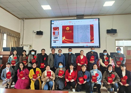 塘渡口中学2022年上学期家长学校开课