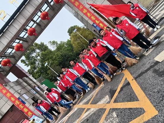 塘渡口中学开展志愿者服务活动 ——-共创文明城市、共建文明校园
