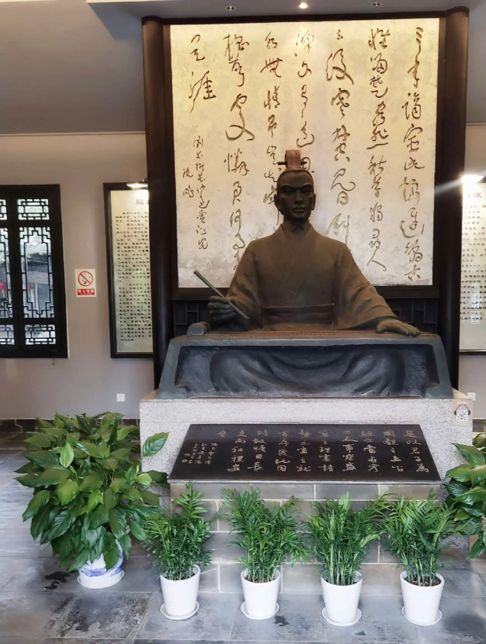 “争创全国文明典范城市，你我皆主角”