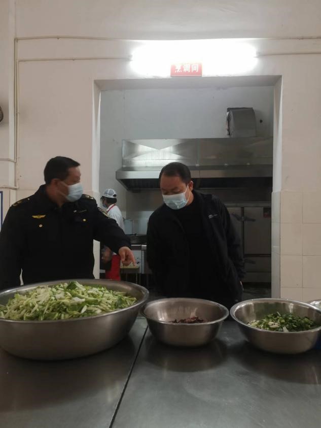 守护“开学第一餐” 护航校园食品安全
