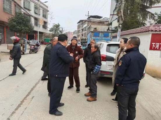 蔡桥中心完小开展非法营运车辆专项整治