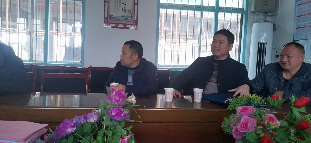 邵阳县谷洲镇中心学校领导赴郦家坪镇杉木桥中学、姚家铺小学考察学习劳动课程基地建设