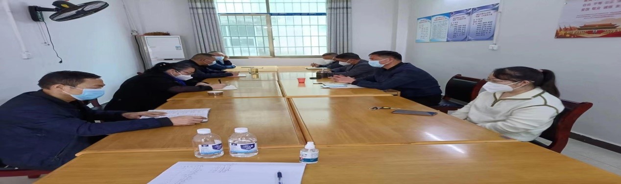 凝心聚力，步调一致