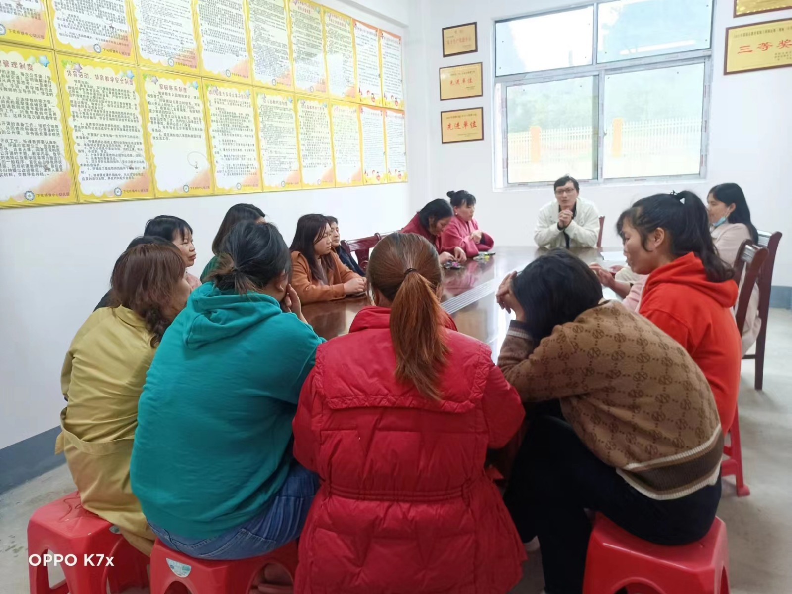 “三八女神节，巾帼半边天”