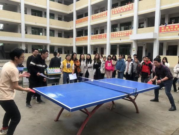 三八宏图展，九州春意浓