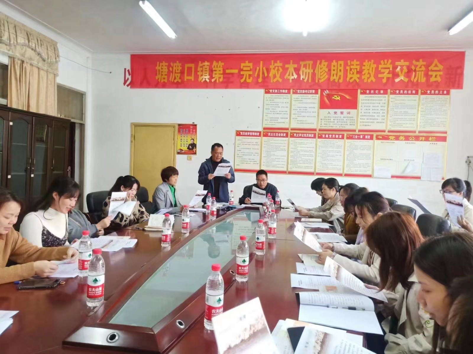 创境激读，以读促学