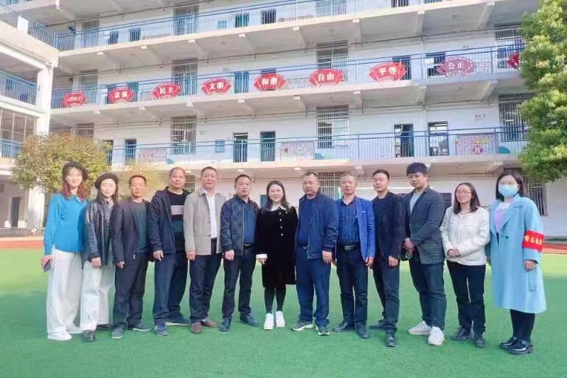 校际交流春意浓，互学互鉴行致远