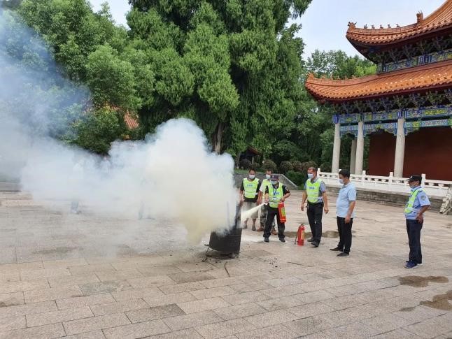 九嶷山文旅入选永州首批消费教育基地，国企担当，让消费更放心