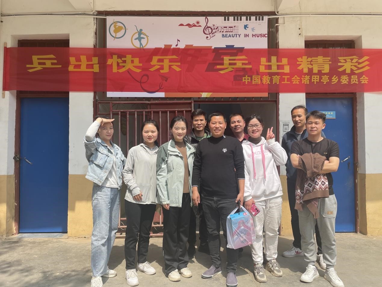 凝心聚力“乒”出精彩—诸甲亭乡春季教职工乒乓球赛