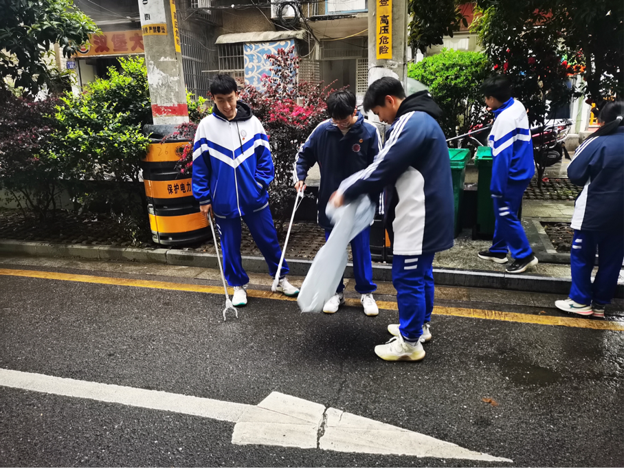 追“锋”行动担使命，春“锋”化雨润初心