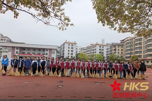 邵东市城区第三初级中学举行“学雷锋”系列活动