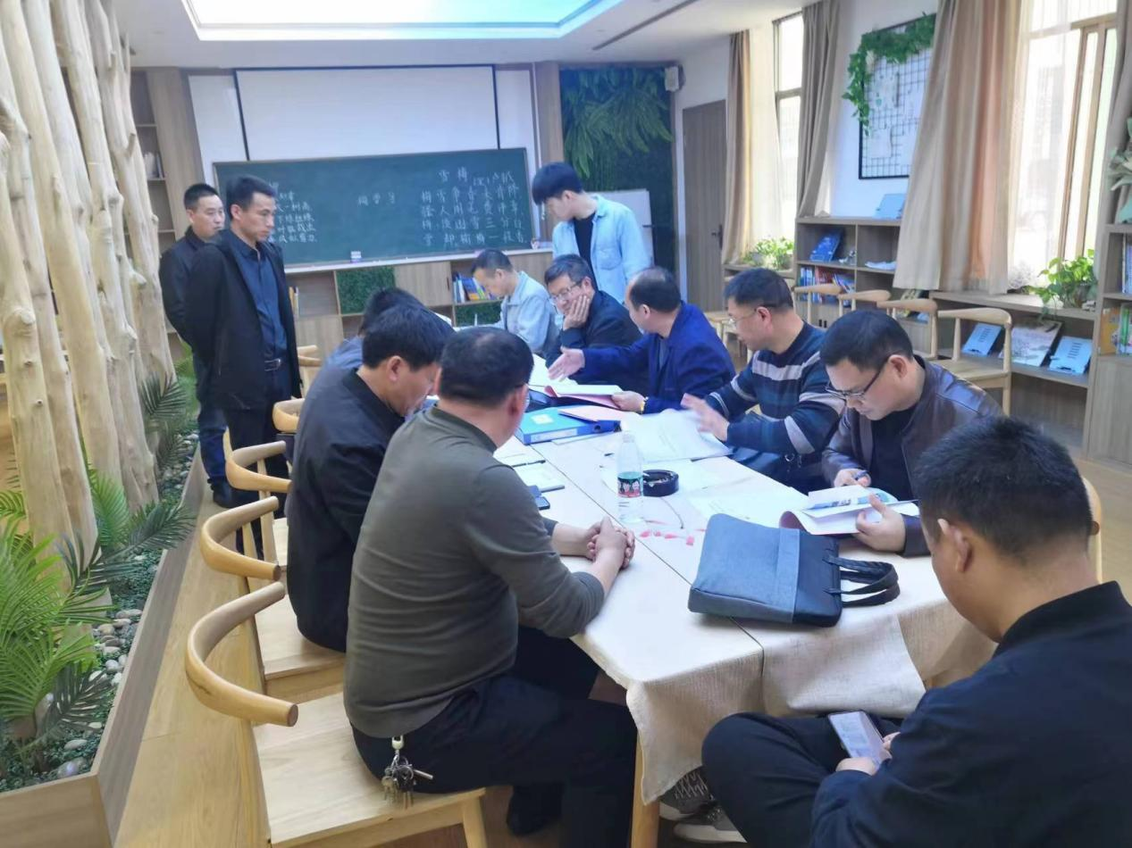 邵阳县教育督导室开展重点工作督导