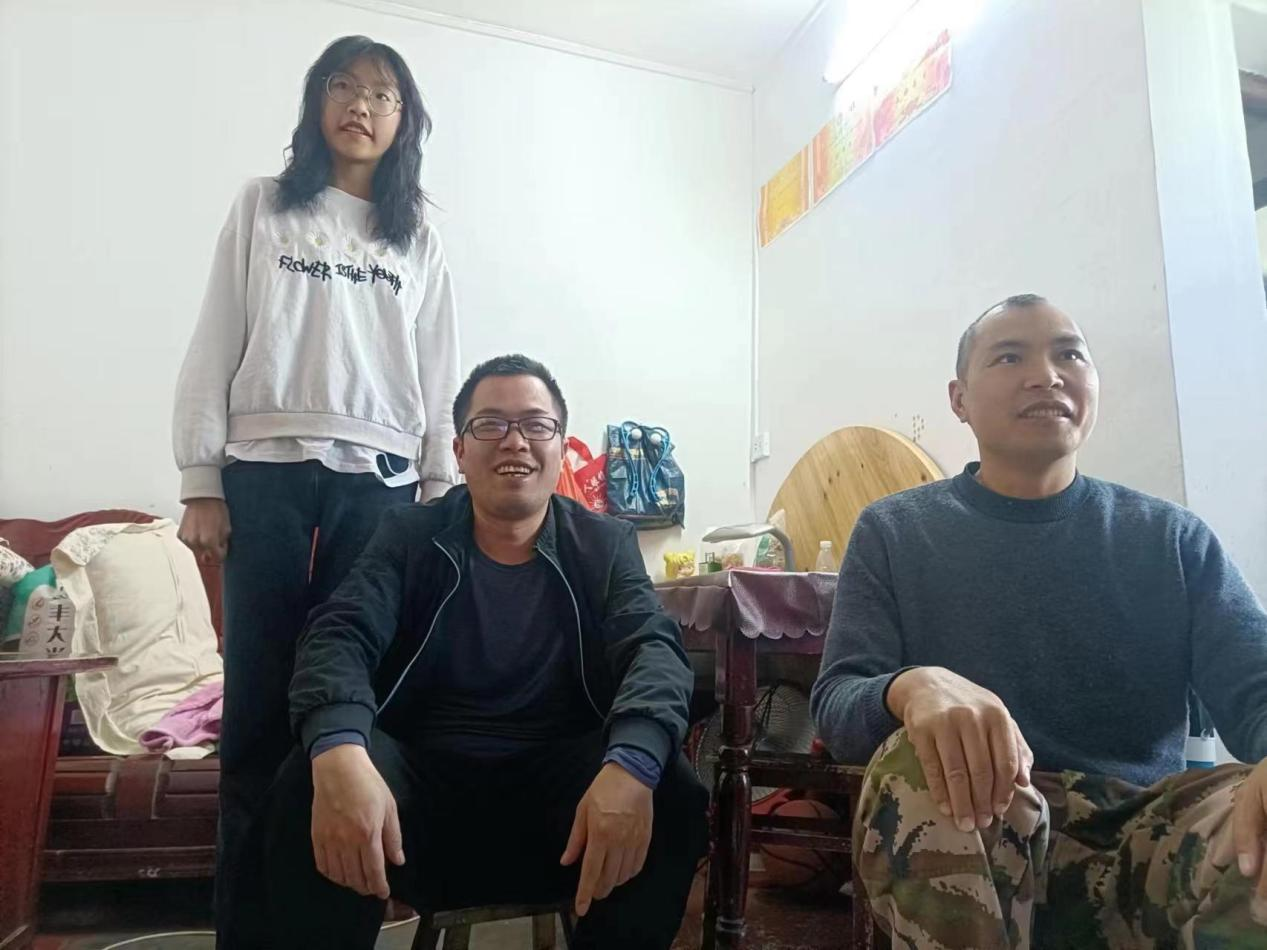 金石镇焦家垅中学积极开展防溺水家访