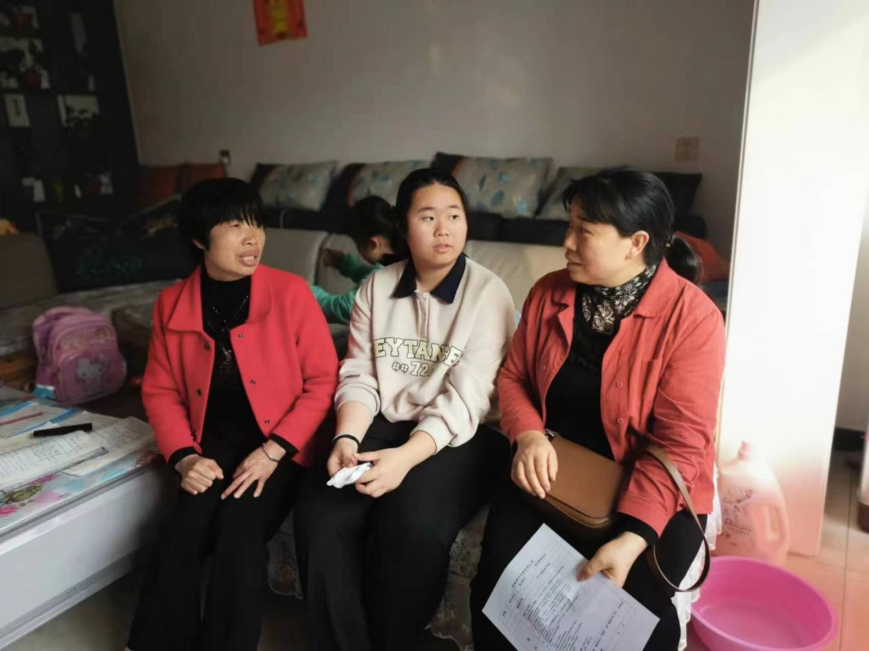 金石镇焦家垅中学积极开展防溺水家访
