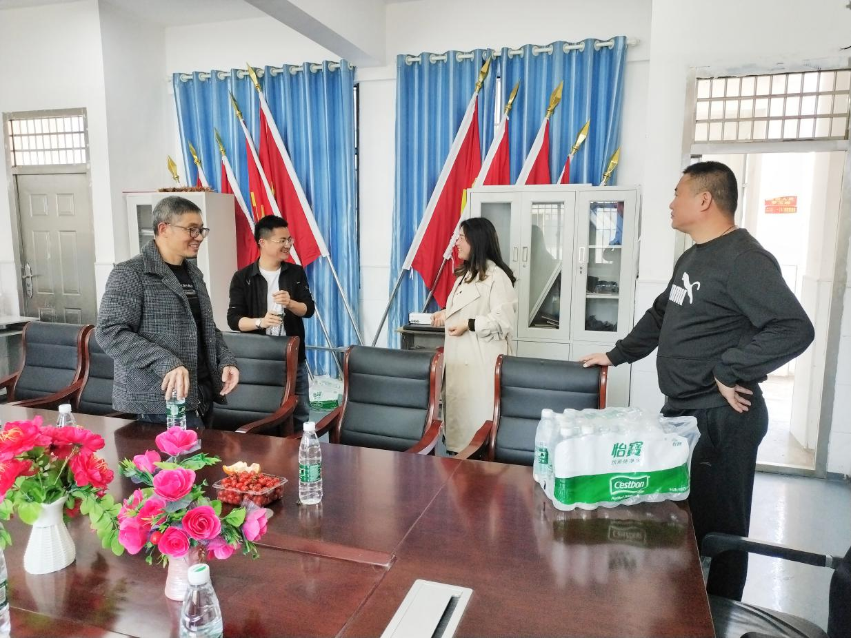 兄弟学校搭平台 校际交流促成长