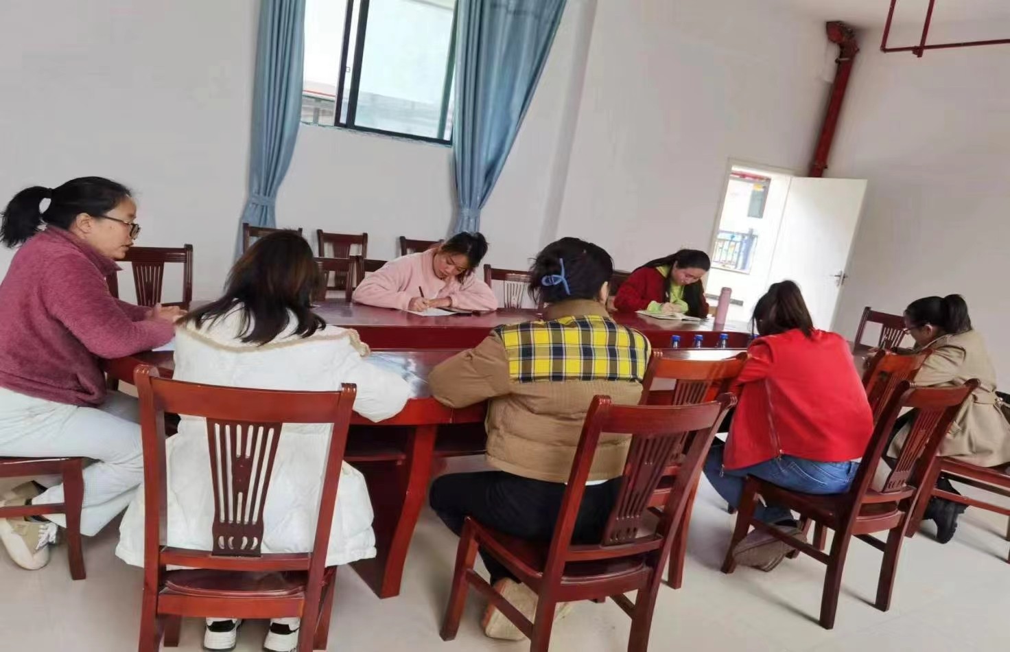 “科学衔接，理论先行”