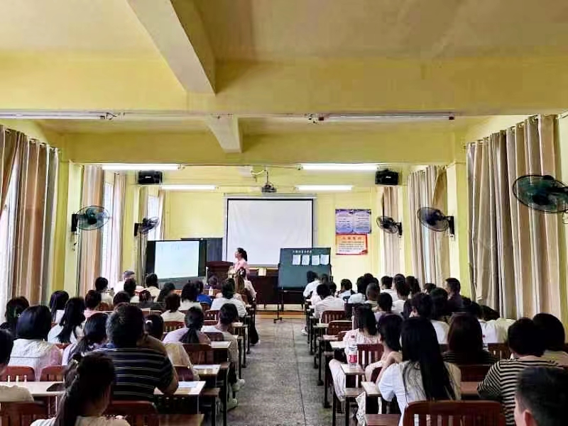 2023年塘田市镇中心完小校本研修线下集中培训