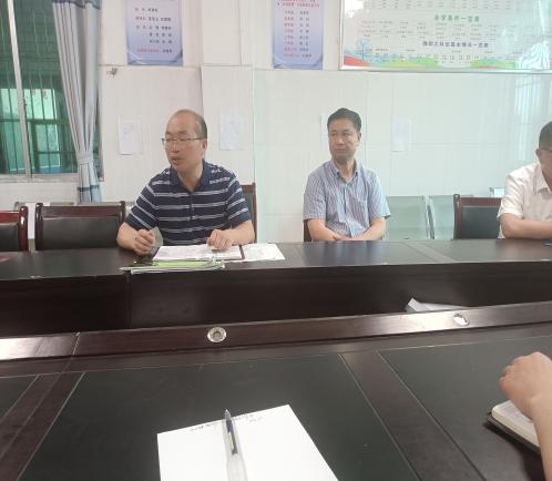 明方向，立目标，突重点，凝心聚力谋发展