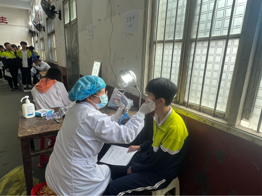 体检进校园，健康伴我行