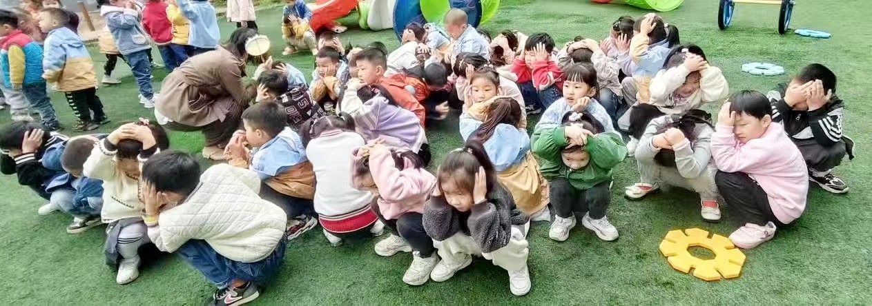 开展防震减灾疏散演练