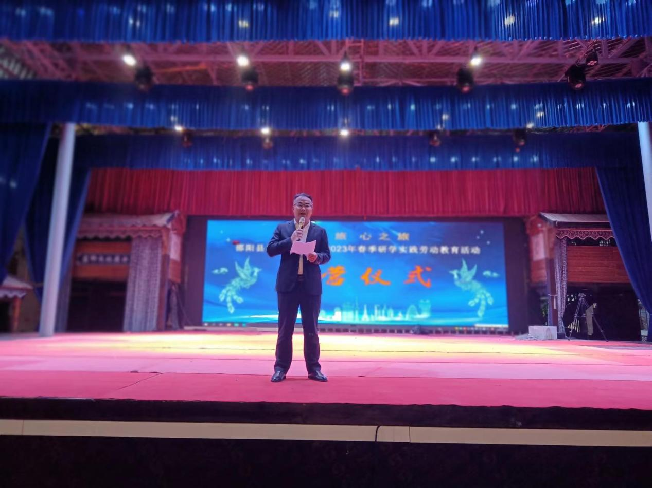 寓学于行，传承本土优秀传统文化