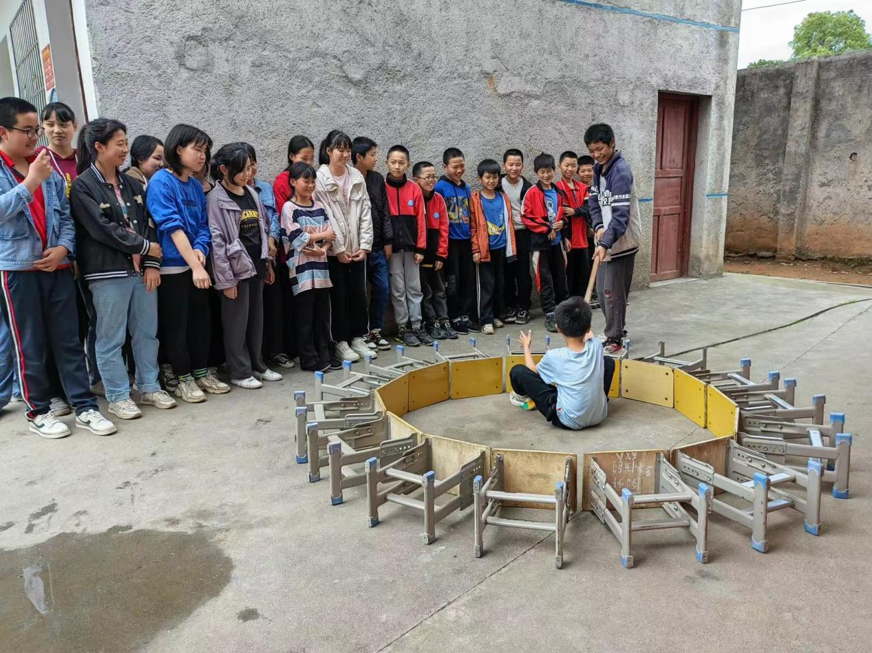 开展防溺水安全演练活动