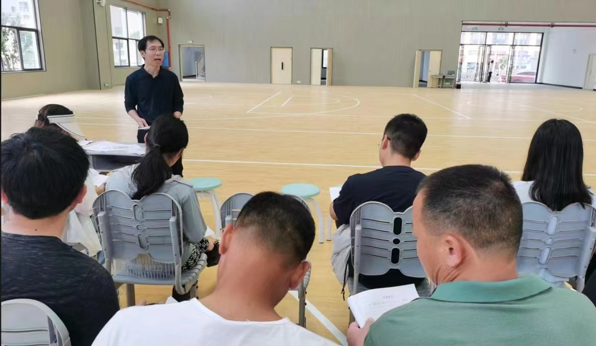 召开体育与健康学科示范教学暨教师培训交流会